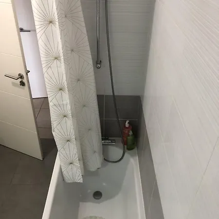 아파트 Appartement T3 65 M2 Vue Lac 2 Chambres Terrasse *
