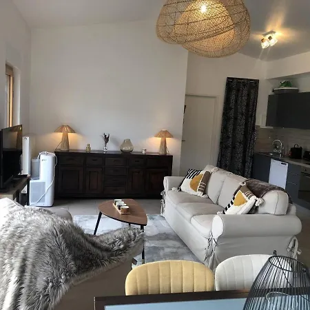 Appartement T3 65 M2 Vue Lac 2 Chambres Terrasse *