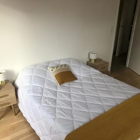 Appartement T3 65 M2 Vue Lac 2 Chambres Terrasse 엑스레뱅