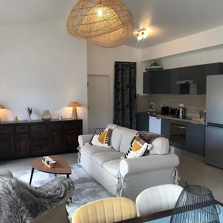 아파트 Appartement T3 65 M2 Vue Lac 2 Chambres Terrasse 엑스레뱅